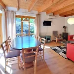Haus 11 Aussergewoehnlich Schoen Gelegen Im Teutoburger Wald בית נופש Nieheim
